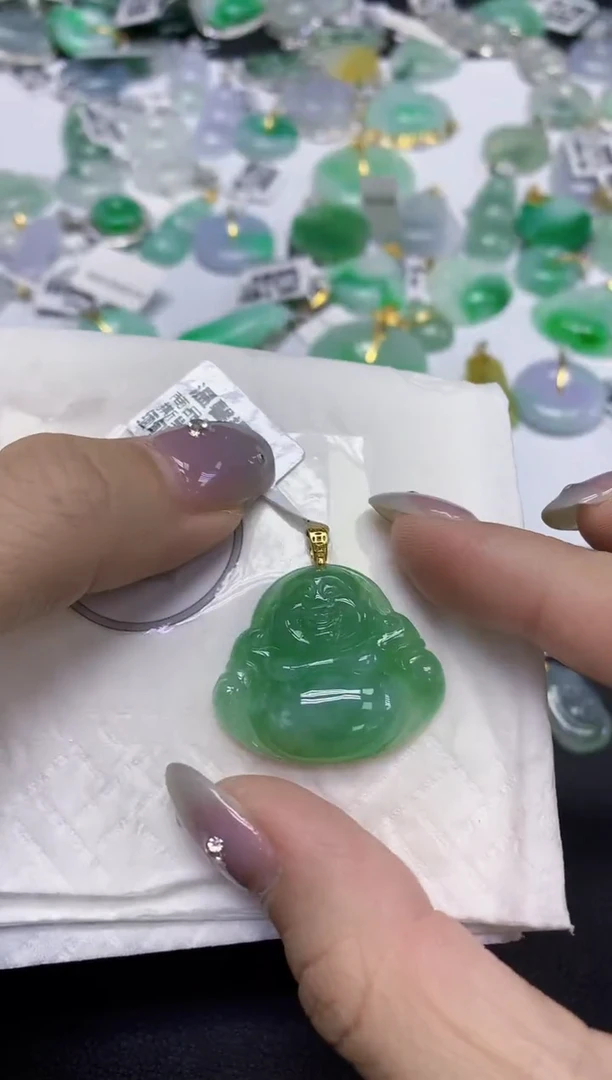 颈饰未镶嵌翡翠天然缅甸翡翠A货百元以上9元证书费自理