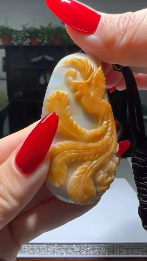 【闪购商品】翡翠颈饰未镶嵌天然翡翠A货吊坠