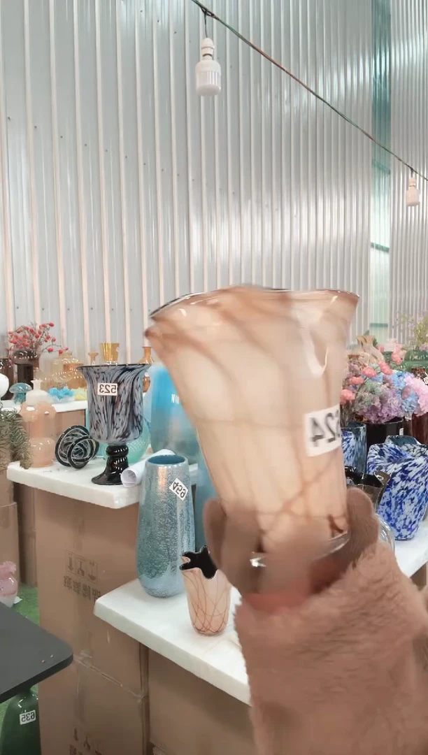 283直播玻璃花瓶