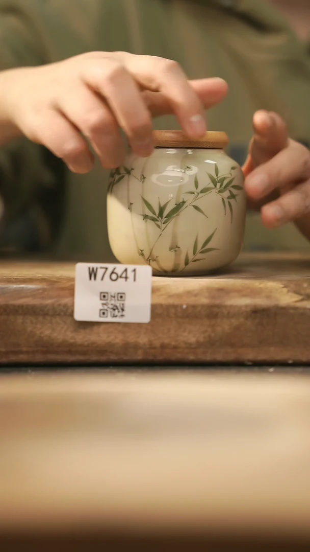 【闪购商品】【经典福利】/ 茶叶罐@@W7641