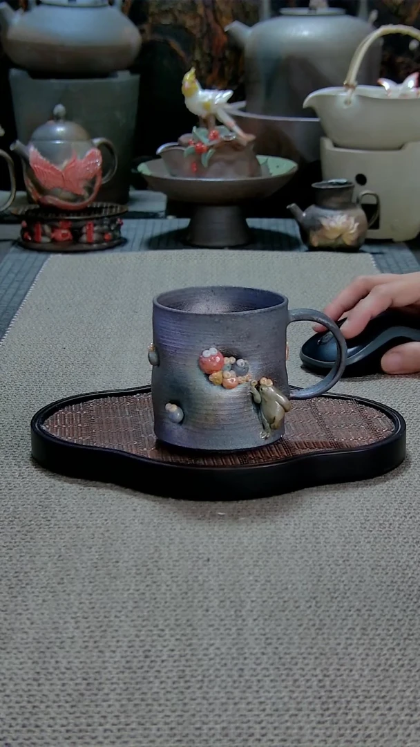颜老师青蛙吹泡泡柴烧马克杯
