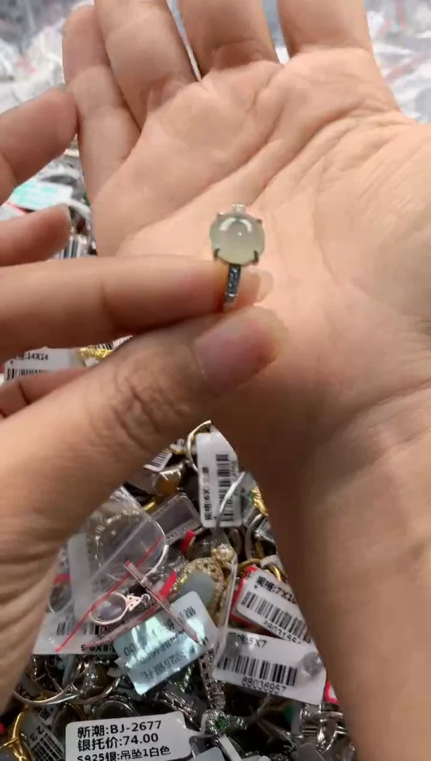 银S925镶嵌戒指翡翠1111----9