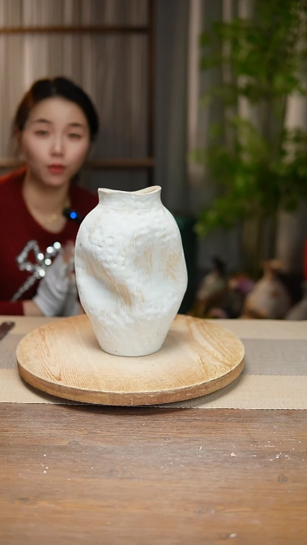 【闪购商品】陶瓷 花器陶瓷花瓶手捏瓶002瑕疵