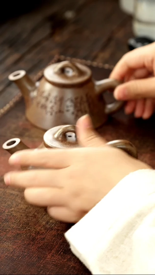 茶杯紫砂非遗茶器-刻字霸王