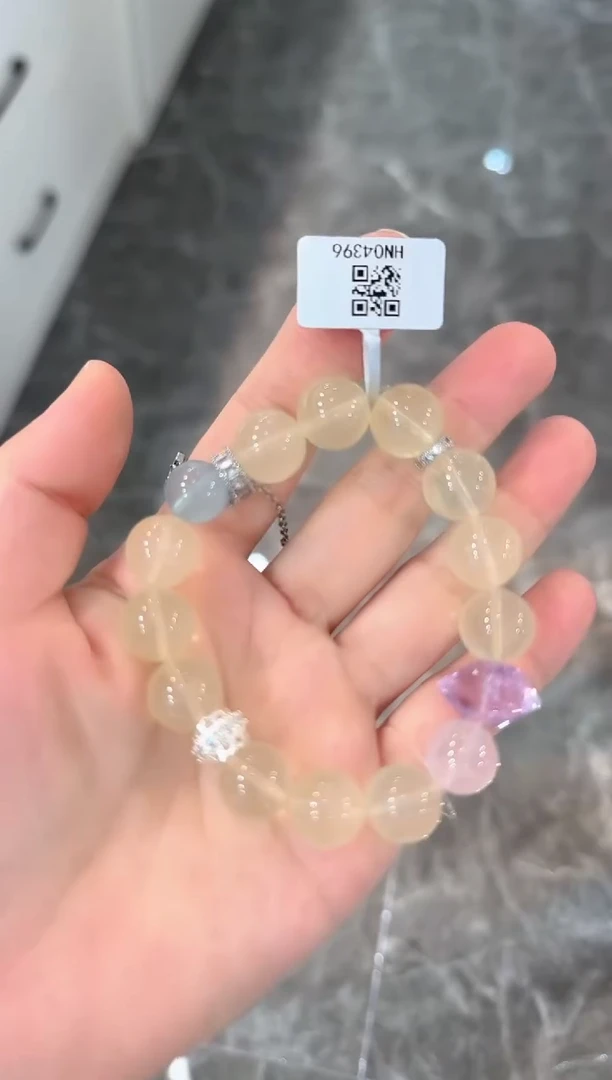 水晶手串未镶嵌手串