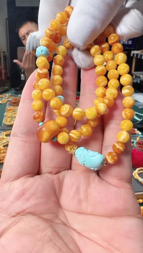 【闪购商品】琥珀裸石18K金镶嵌蜜蜡妖花吞金兽三圈-S25