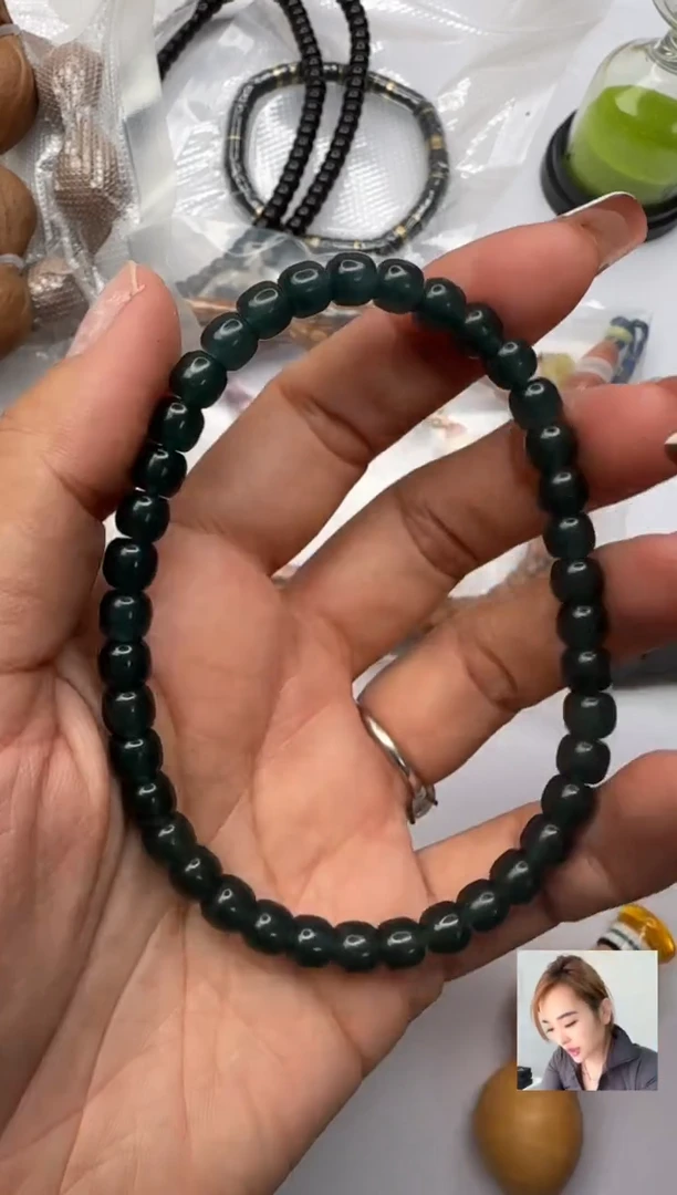 【闪购商品】翡翠手串未镶嵌翡翠