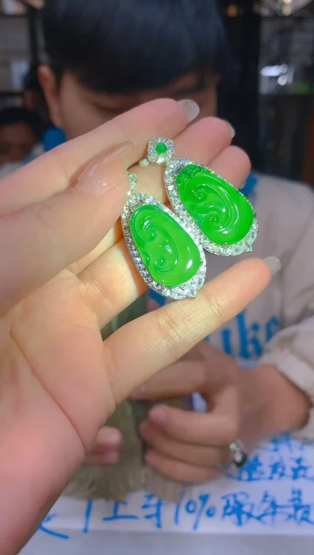 【闪购商品】定制翡翠未镶嵌44定制翡翠 多样性发货（发其一）