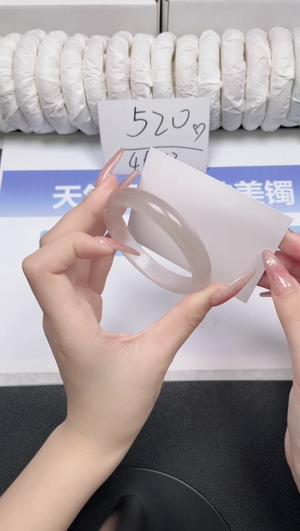 未镶嵌手镯石英质玉14-57