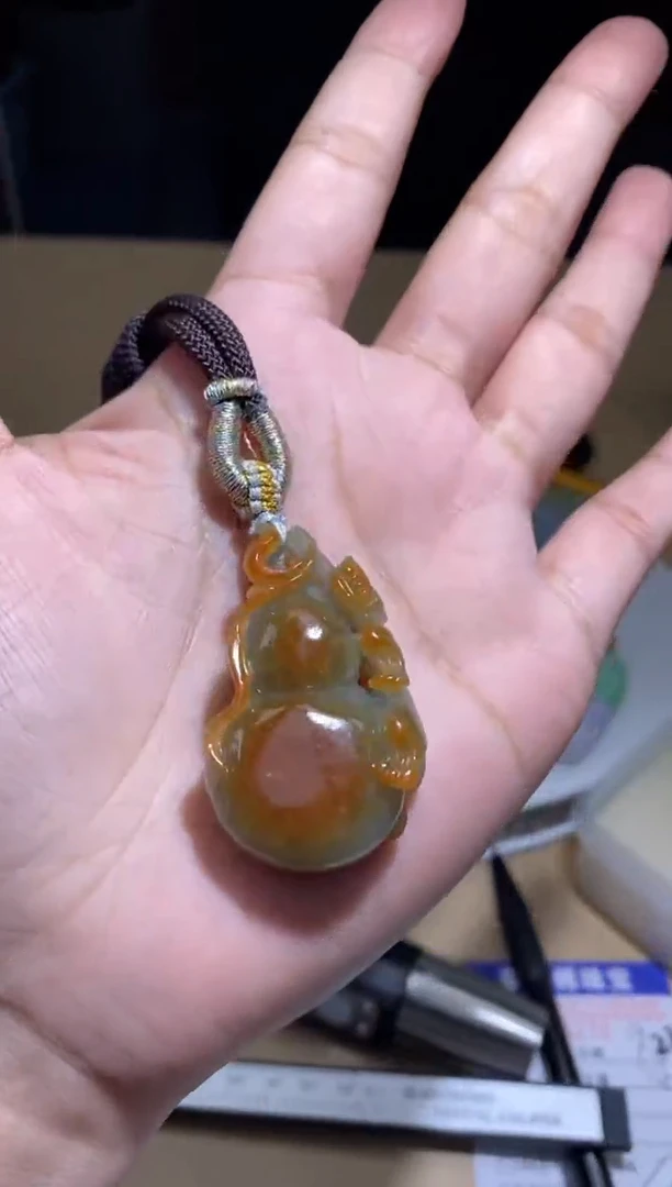 未镶嵌定制翡翠挂件