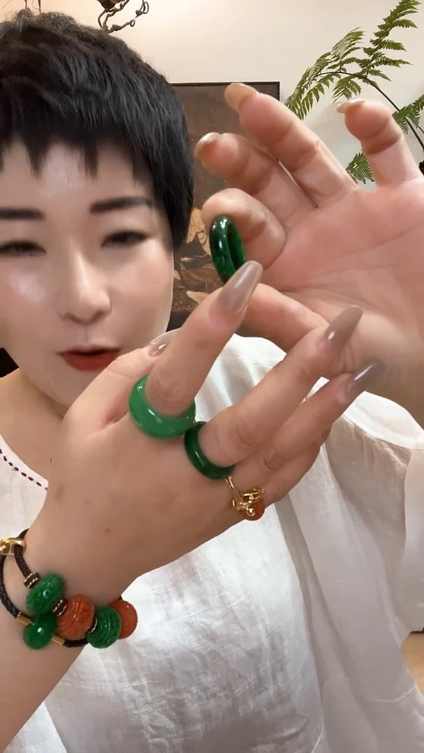 吊坠(赠链)合金翡翠074