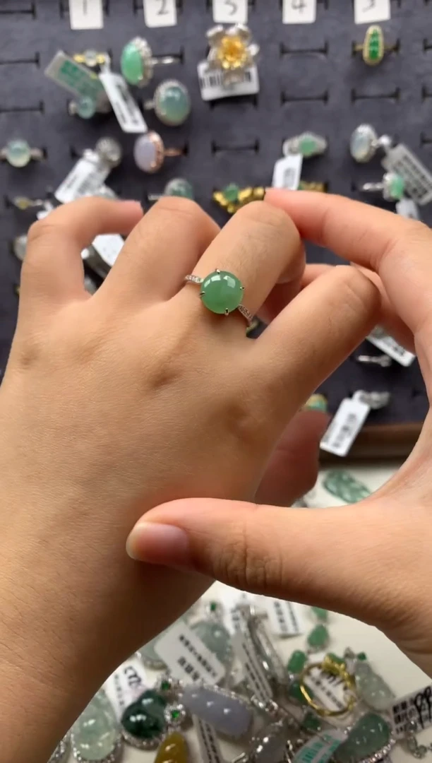银S925镶嵌戒指翡翠3