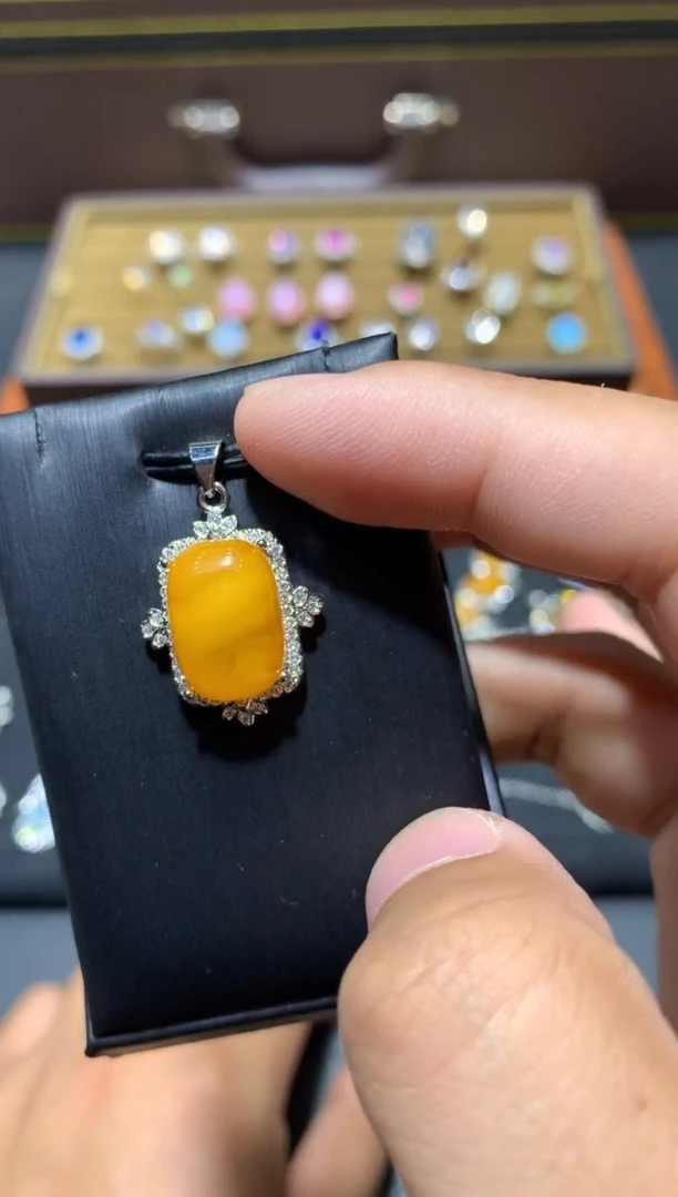 琥珀颈饰未镶嵌W32【多样性发其一】