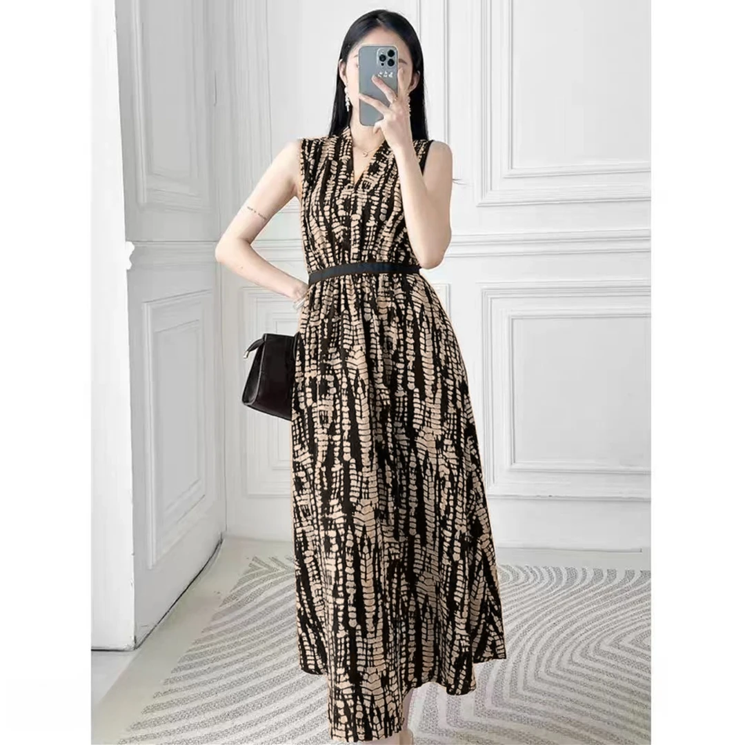 L201无袖V领中印花夏季褶皱连衣裙法式女装中长款复古背心裙收腰