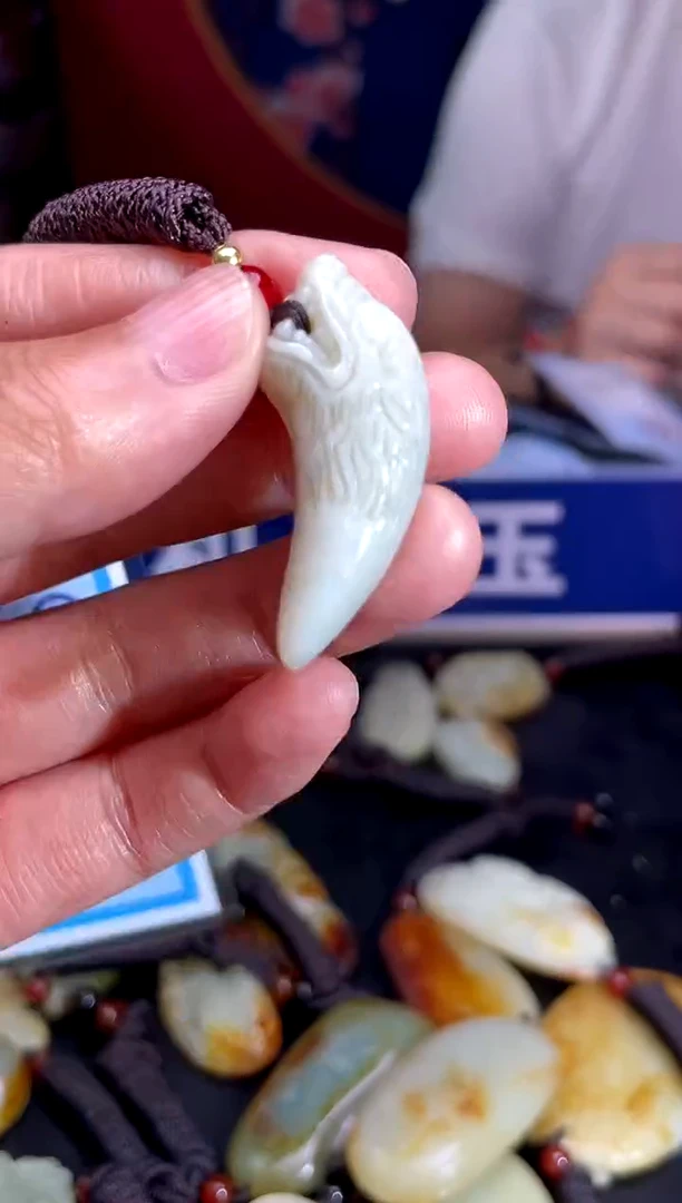 和田玉未镶嵌挂件1