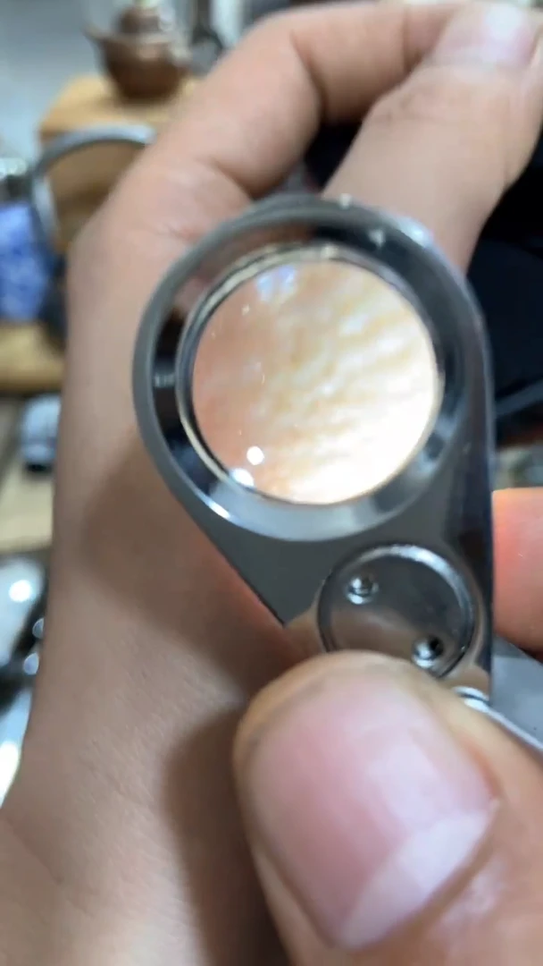 瓷片闪购商品   如图所示