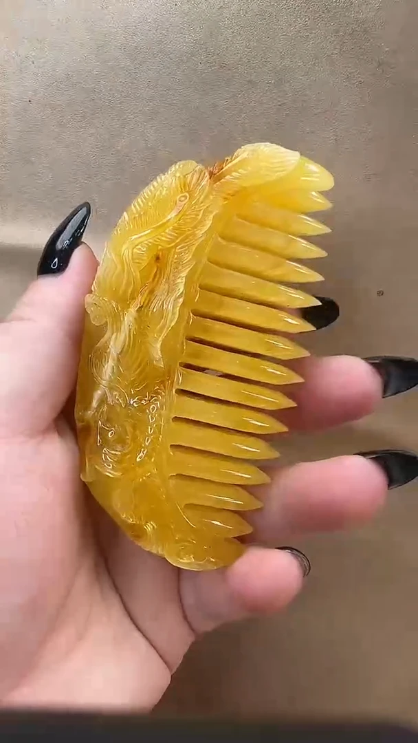 琥珀颈饰未镶嵌吊坠