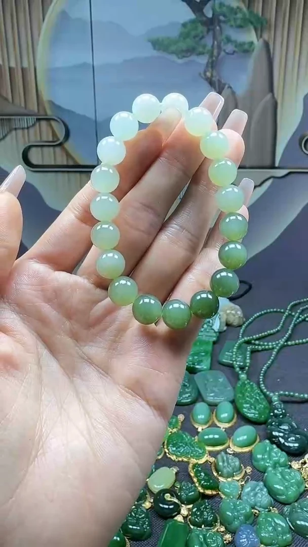 【闪购商品】和田玉挂件未镶嵌9+