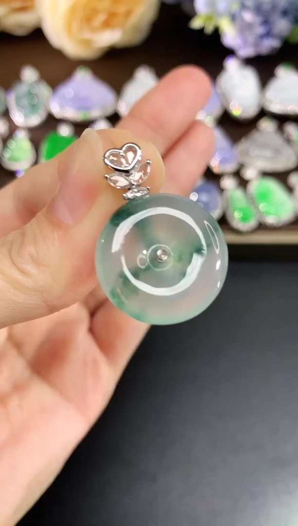 吊坠(不含链)18K金镶嵌翡翠107|15800