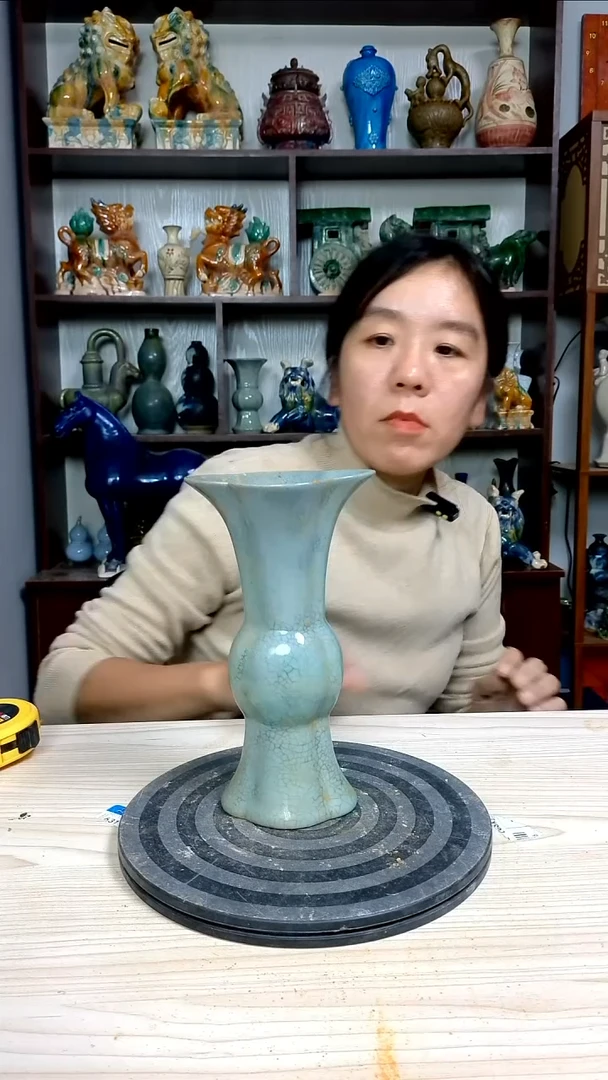 经典精美复古风格瓷器