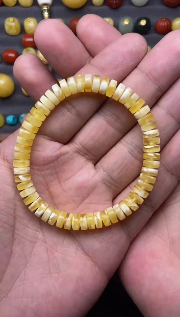 蜜蜡未镶嵌珠宝奇石7.5mm