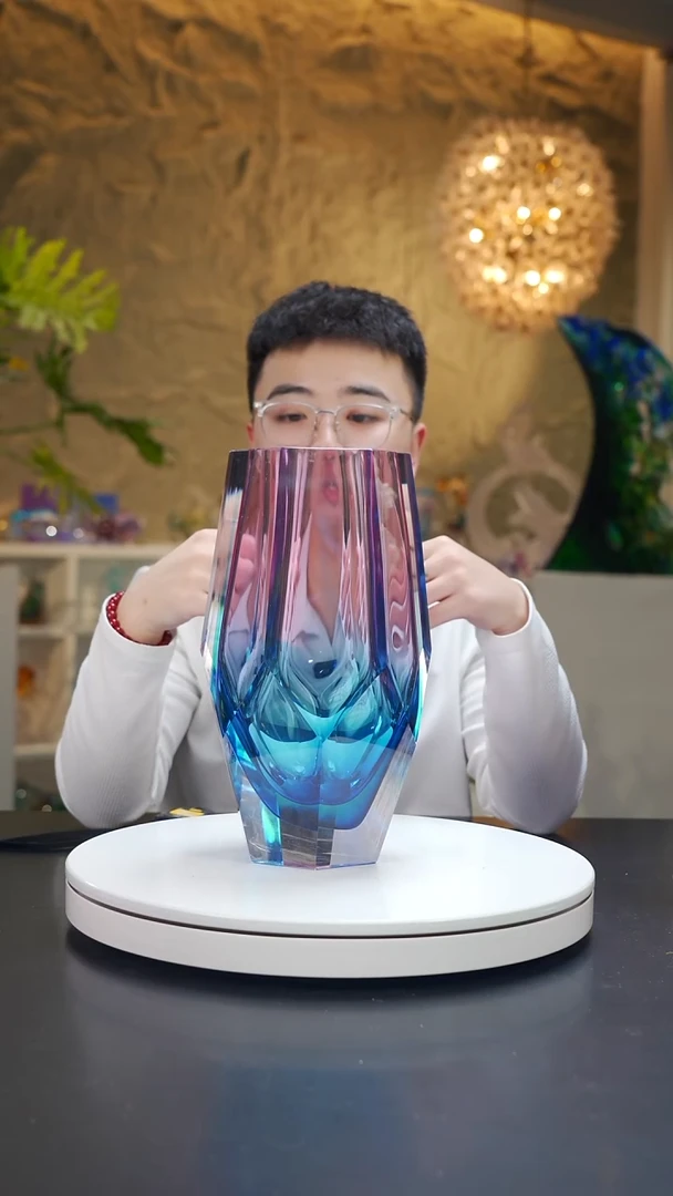 手工艺品琉璃金红蓝钻石切面花器