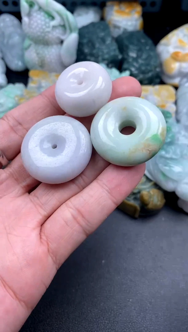吊坠(不含链)未镶嵌翡翠1