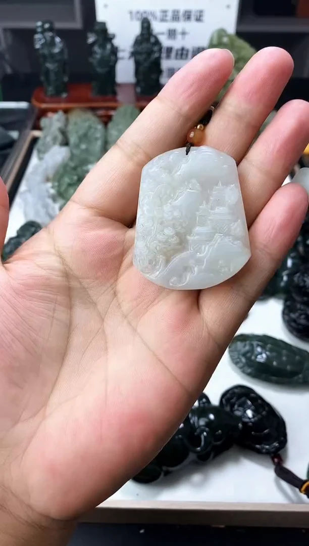 颈饰未镶嵌和田玉1
