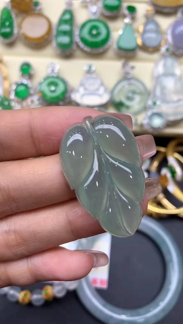 颈饰未镶嵌翡翠204-中国好珍宝