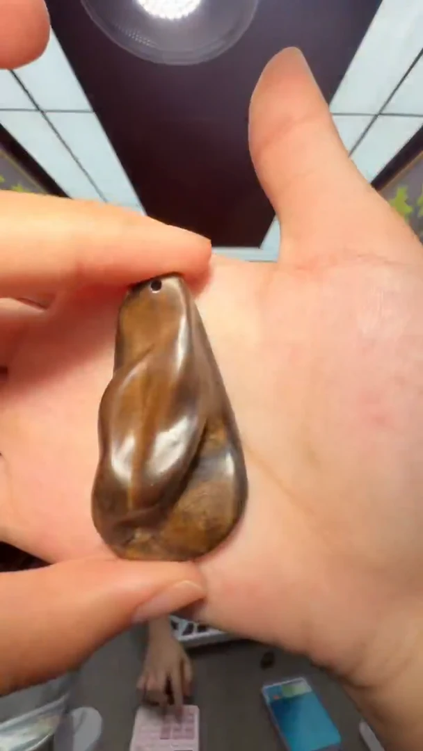 沉香吊坠多样性发一