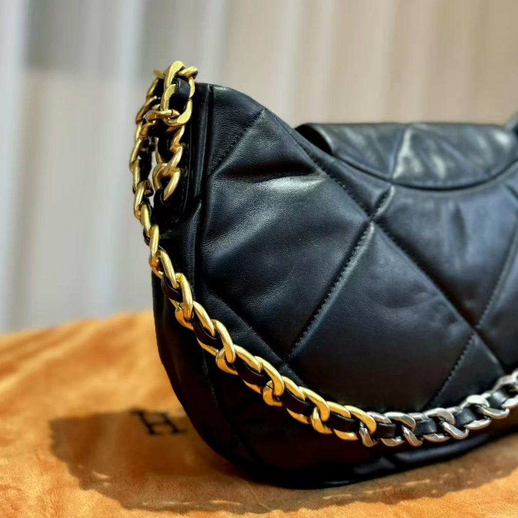 HIRMRIS手工真皮包550350-黑  饺子包香黑色