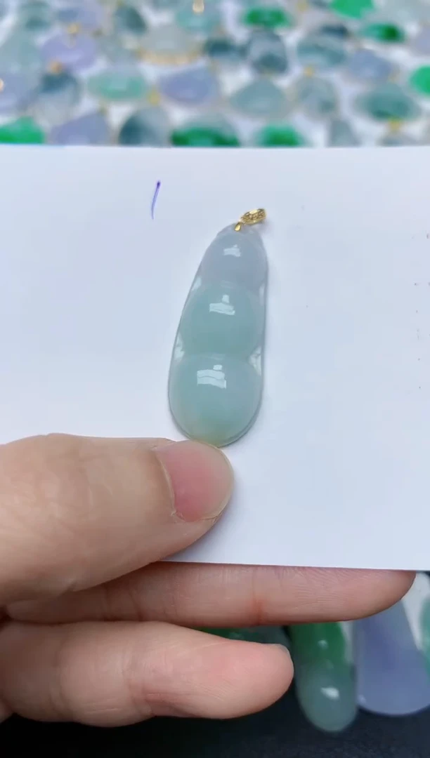 【闪购商品】翡翠颈饰18K金镶嵌天然翡翠A货