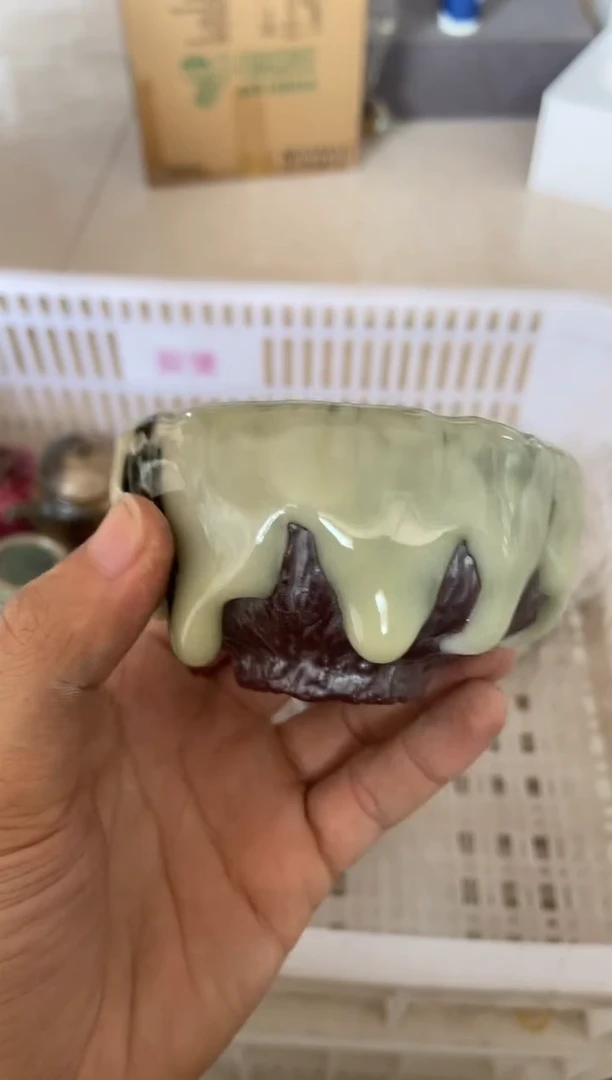 无运费险有瑕疵的摄影的产品有使用过的痕迹有点脏介意勿拍