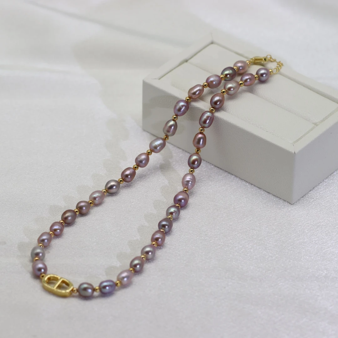 144 猪鼻子扣紫色珍珠项链