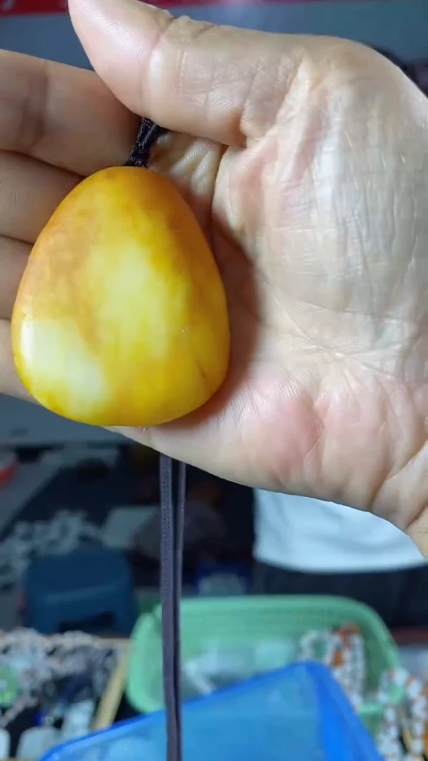 颈饰未镶嵌石英质玉天然玉石未镶嵌颈饰