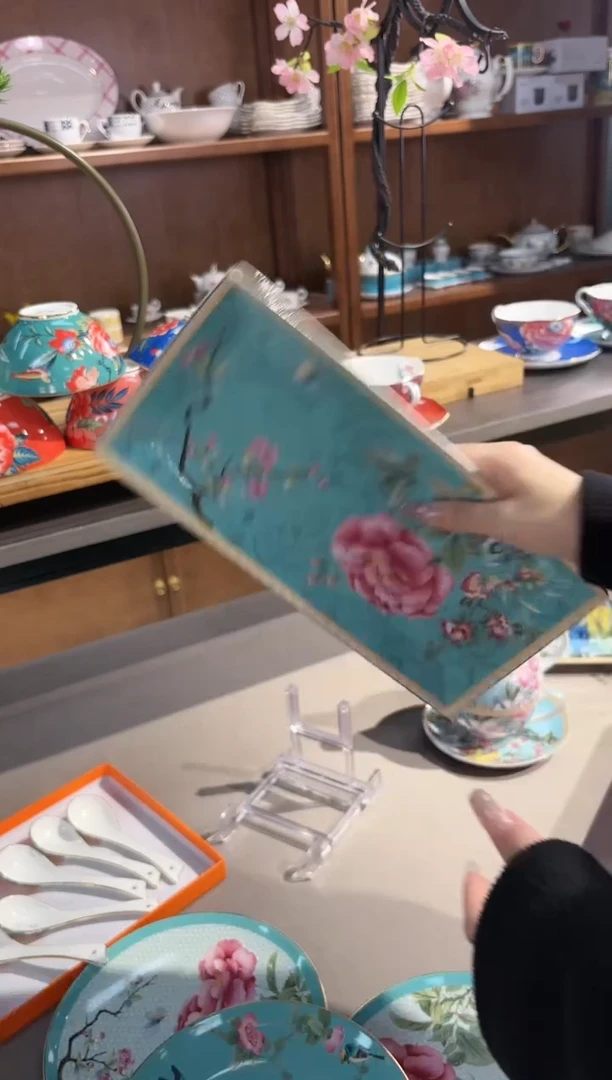 【闪购商品】瓷片 SKUSKUSKUSKU256