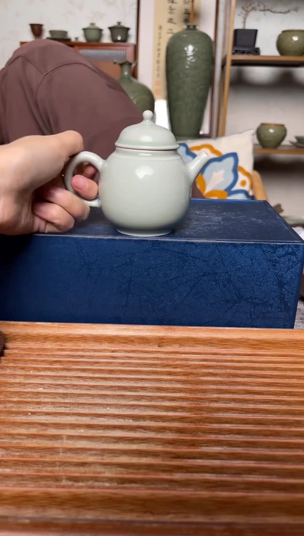 【闪购商品】其他耀州窑天青色龙蛋壶微瑕福利