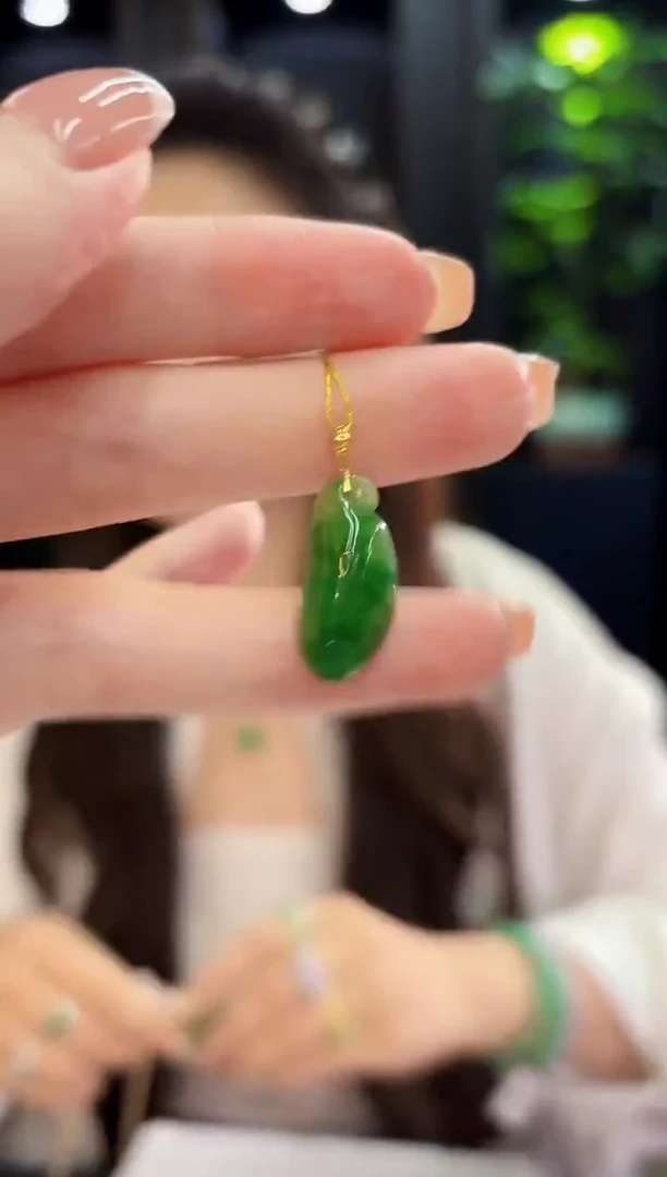 吊坠(不含链)18K金镶嵌翡翠 缅料A货/支持复检/一件