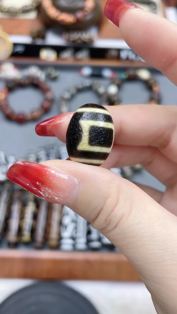 【闪购商品】玛瑙/玉髓珠珠未镶嵌牙黄天地