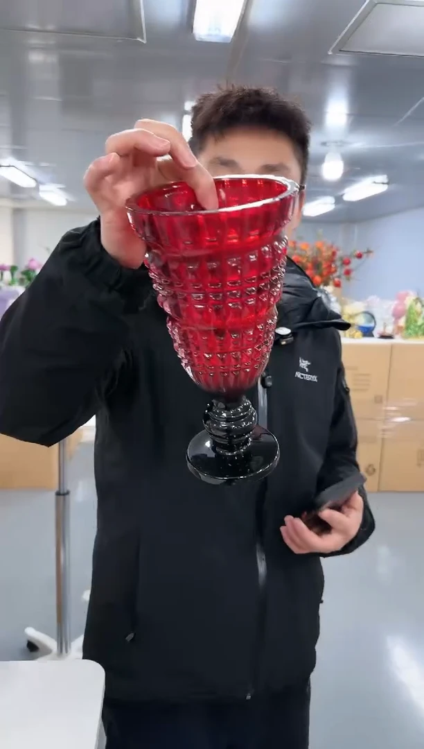 【闪购商品】玻璃小飞0021