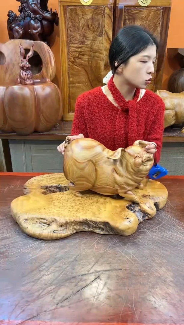 【闪购商品】稳定木实木创意猪猪摆件