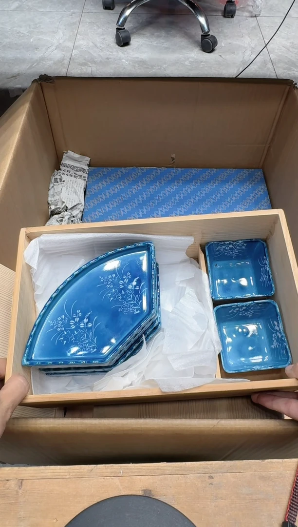 瓷器闪购商品 如图 中古品默认微瑕