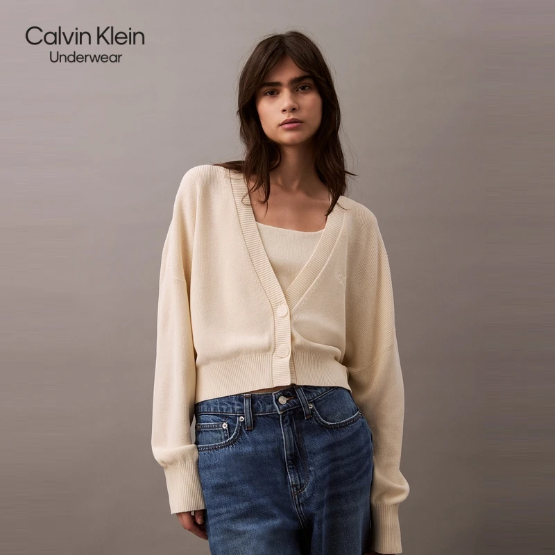 CK Jeans25年女士V领慵懒休闲宽松短款针织开衫两件套