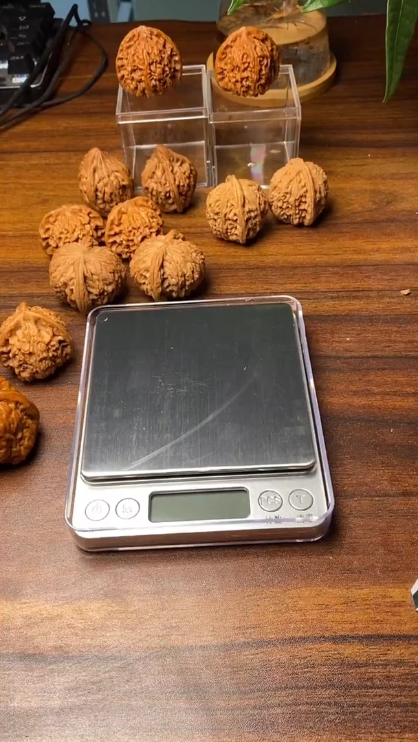 文玩核桃吊坠林****n文玩核桃 吊坠四喜