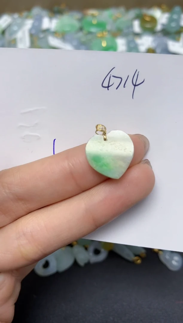【闪购商品】翡翠颈饰18K金镶嵌天然翡翠A货