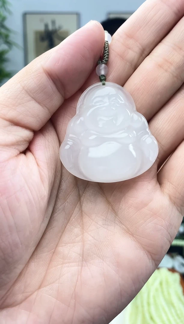 石英质玉未镶嵌颈饰1