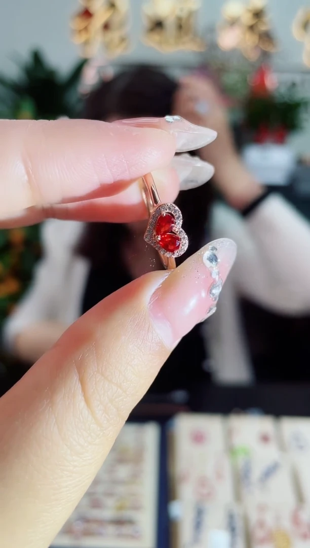 【闪购商品】彩色蓝宝石戒指银S925镶嵌戒指