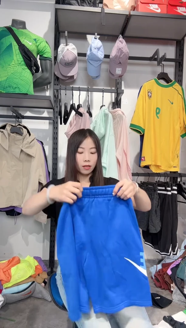 1326 编码 瑕疵款直播间过款为准 尺码