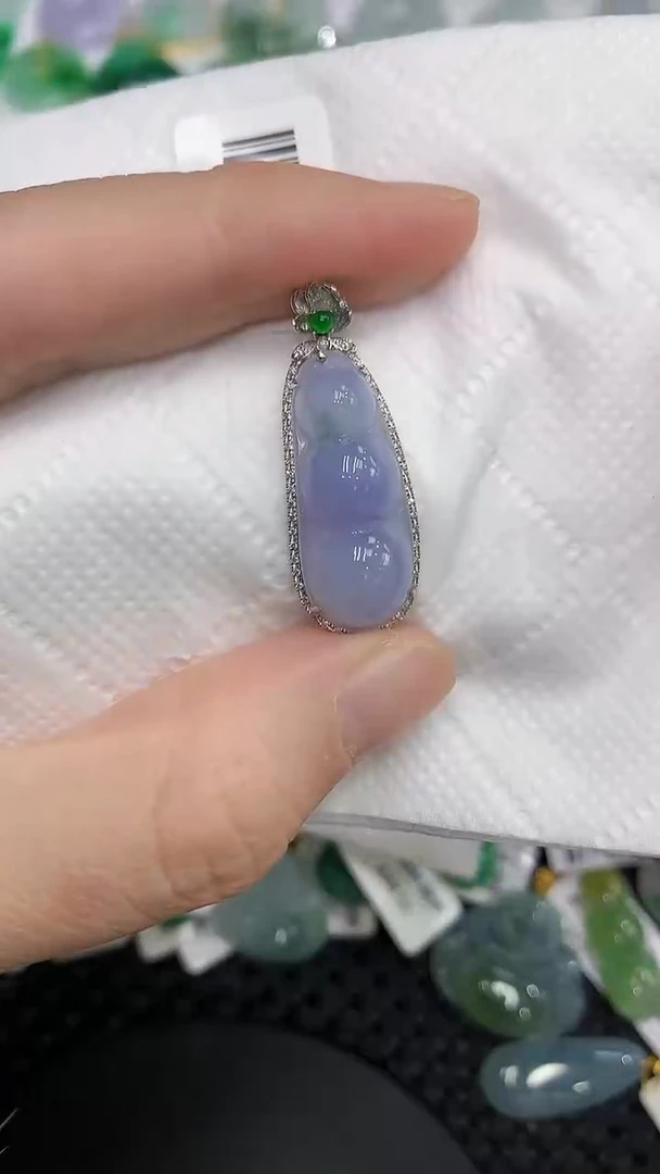 颈饰18K金镶嵌翡翠a货支持复检百元以上9元证书费自理