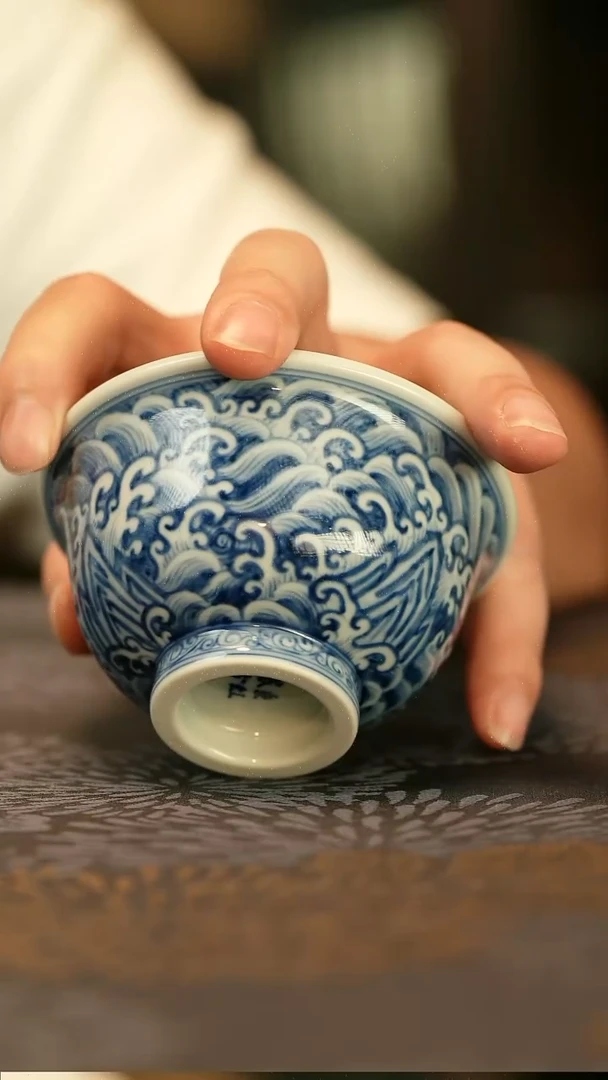 垂虹慕古江崖海水龙纹压手